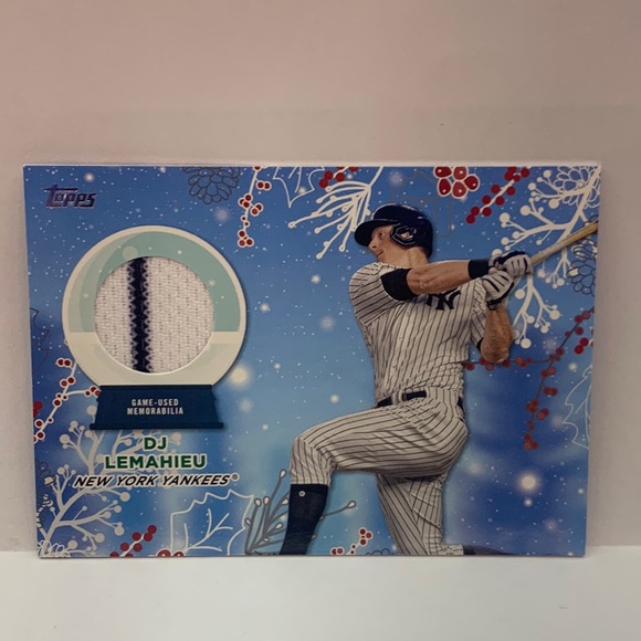 2023 Topps Holiday DJ Lemahieu Yankees Game Used Patch #RC-DL (MISC9) - Picture 1 of 2